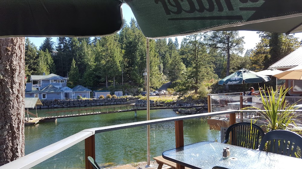 Garden Bay Pub