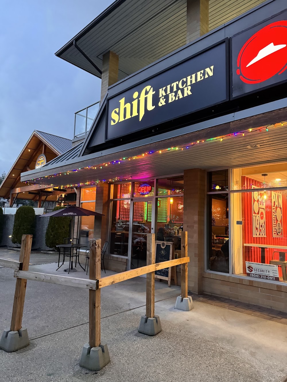 Shift Kitchen & Bar